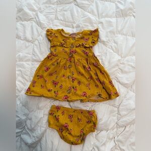 Baby girl little lass outfit 12 months